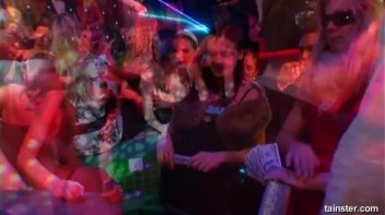 Pussy Casino Part 1 - Cam 2 Screencap 24 on www.sinx.com