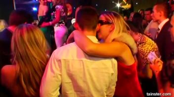 Pussy Casino Part 1 - Cam 2 Screencap 41 on www.sinx.com