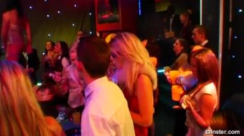 Pussy Casino Part 1 - Cam 2 Screencap 45 on www.sinx.com