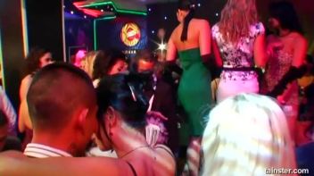 Pussy Casino Part 1 - Cam 2 Screencap 48 on www.sinx.com