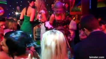 Pussy Casino Part 1 - Cam 2 Screencap 49 on www.sinx.com