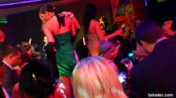 Pussy Casino Part 1 - Cam 2 Screencap 53 on www.sinx.com