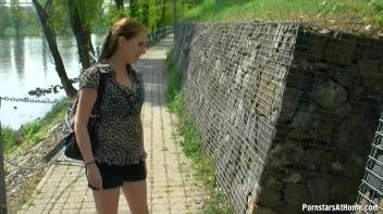 Super Cute Sweety Gives Riverside BJ! Screencap 14 on www.sinx.com