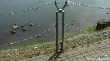 Super Cute Sweety Gives Riverside BJ! Screencap 18 on www.sinx.com