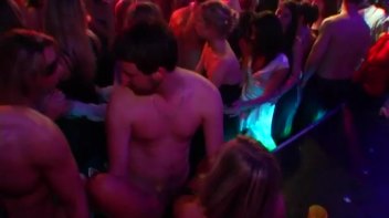 Pussy Casino Part 4 - Main Edit Screencap 2 on www.sinx.com