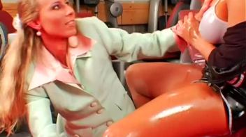 Keeping in Shape Screencap 65 on www.sinx.com