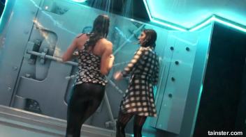 Allwam babes sharing their wet fun Screencap 63 on www.sinx.com