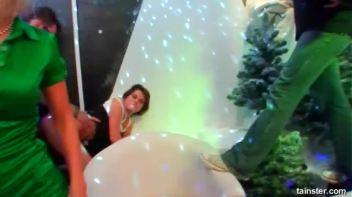 Pussy Blizzard Part 3 - Cam 2 Screencap 41 on www.sinx.com