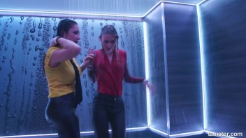 Elegant, Wet, And Living It Up! Screencap 64 on www.sinx.com