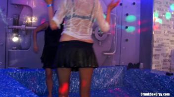 Office Gone Wild Part 6 - Shower Cam Screencap 73 on www.sinx.com
