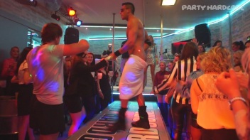 Party Hardcore Gone Crazy Vol. 25 Part 1 - Cam 1 Screencap 72 on www.sinx.com