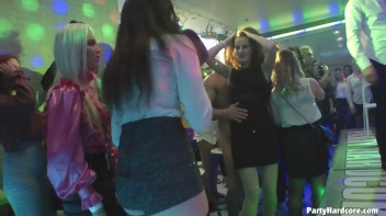 Party Hardcore Gone Crazy Vol. 32 Part 1 - Cam 1 Screencap 60 on www.sinx.com