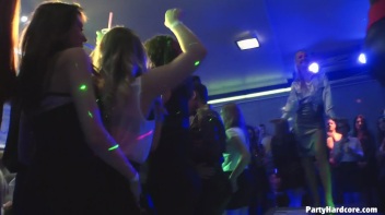 Party Hardcore Gone Crazy Vol. 32 Part 1 - Cam 1 Screencap 8 on www.sinx.com