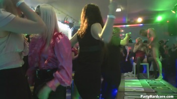 Party Hardcore Gone Crazy Vol. 32 Part 1 - Cam 1 Screencap 81 on www.sinx.com