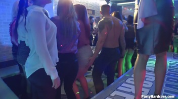 Party Hardcore Gone Crazy Vol. 32 Part 1 - Cam 1 Screencap 23 on www.sinx.com