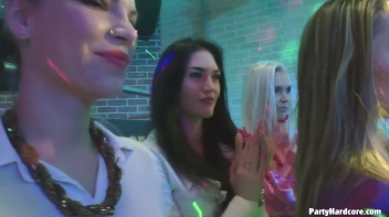Party Hardcore Gone Crazy Vol. 32 Part 1 - Cam 1 Screencap 38 on www.sinx.com