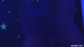 Spring Break Blow-Out Part 5 - Cam 4 Screencap 15 on www.sinx.com