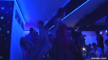 Spring Break Blow-Out Part 5 - Cam 4 Screencap 58 on www.sinx.com