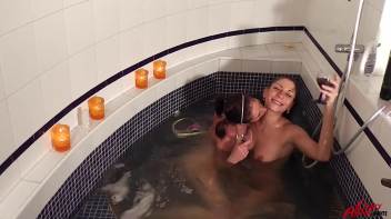 Best Friends Bath Time Screencap 104 on www.sinx.com