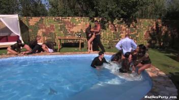 Private Pool Vol. 4 P2 Screencap 28 on www.sinx.com