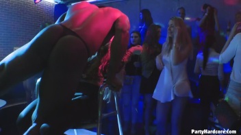 Party Hardcore Gone Crazy Vol. 35 Part 3 - Cam 2 Screencap 20 on www.sinx.com