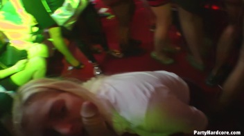 Party Hardcore Gone Crazy Vol. 38 Part 4 - Cam 4 Screencap 42 on www.sinx.com