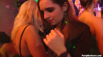 Party Hardcore Gone Crazy Vol. 38 Part 4 - Cam 4 Screencap 54 on www.sinx.com