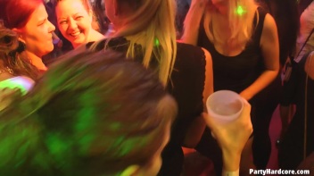 Party Hardcore Gone Crazy Vol. 38 Part 4 - Cam 4 Screencap 70 on www.sinx.com