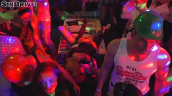 Gigantic Meg VS. Lil' Shrima - A Crazy Party Backstage Sex Battle Where Everyone's A Winner ... Seconds Out! Screencap 1 on www.sinx.com