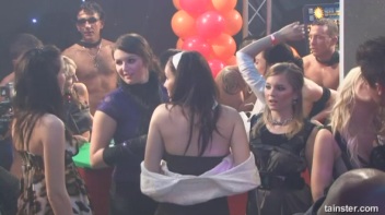 Gash Gamblers Part 2 Screencap 99 on www.sinx.com