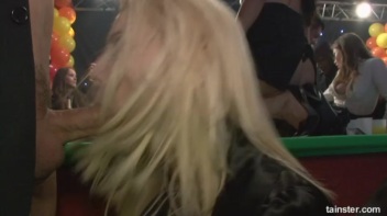 Gash Gamblers Part 2 Screencap 22 on www.sinx.com