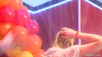 Gash Gamblers Part 2 Screencap 36 on www.sinx.com