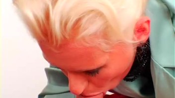 Silky Secretary Seduction Screencap 86 on www.sinx.com