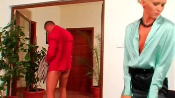 Silky Secretary Seduction Screencap 116 on www.sinx.com