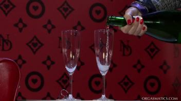 Champagne Showers and Girl Power Screencap 7 on www.sinx.com