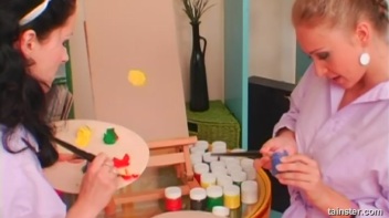 A Very Intense Finger Painting Session Screencap 3 on www.sinx.com