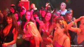 Eurobabe Olympics Part 3 - Cam 1 Screencap 12 on www.sinx.com