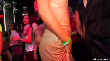 Eurobabe Olympics Part 3 - Cam 1 Screencap 26 on www.sinx.com