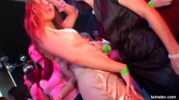 Eurobabe Olympics Part 3 - Cam 1 Screencap 28 on www.sinx.com