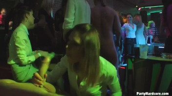 Party Hardcore Gone Crazy Vol. 35 Part 6 - Cam 2 Screencap 31 on www.sinx.com