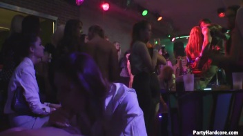Party Hardcore Gone Crazy Vol. 35 Part 6 - Cam 2 Screencap 35 on www.sinx.com