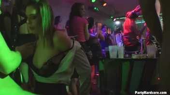 Party Hardcore Gone Crazy Vol. 35 Part 6 - Cam 2 Screencap 42 on www.sinx.com