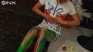 Wet And Messy Paint Play With Sexy Blonde Screencap 22 on www.sinx.com