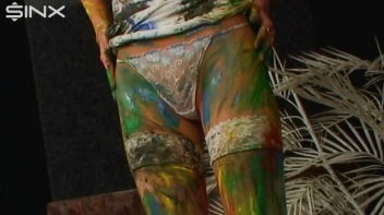 Wet And Messy Paint Play With Sexy Blonde Screencap 47 on www.sinx.com