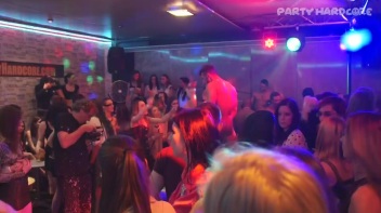 Party Hardcore Gone Crazy Vol. 27 Part 4 - Cam 2 Screencap 85 on www.sinx.com