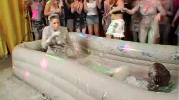 Your Perfect Outfight Ain't So Perfect Anymore Screencap 15 on www.sinx.com