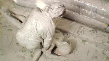 Your Perfect Outfight Ain't So Perfect Anymore Screencap 36 on www.sinx.com