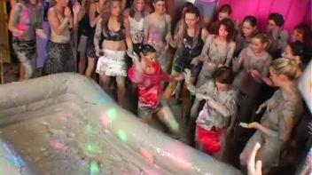 Your Perfect Outfight Ain't So Perfect Anymore Screencap 6 on www.sinx.com