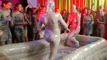 Your Perfect Outfight Ain't So Perfect Anymore Screencap 60 on www.sinx.com