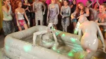 Your Perfect Outfight Ain't So Perfect Anymore Screencap 62 on www.sinx.com